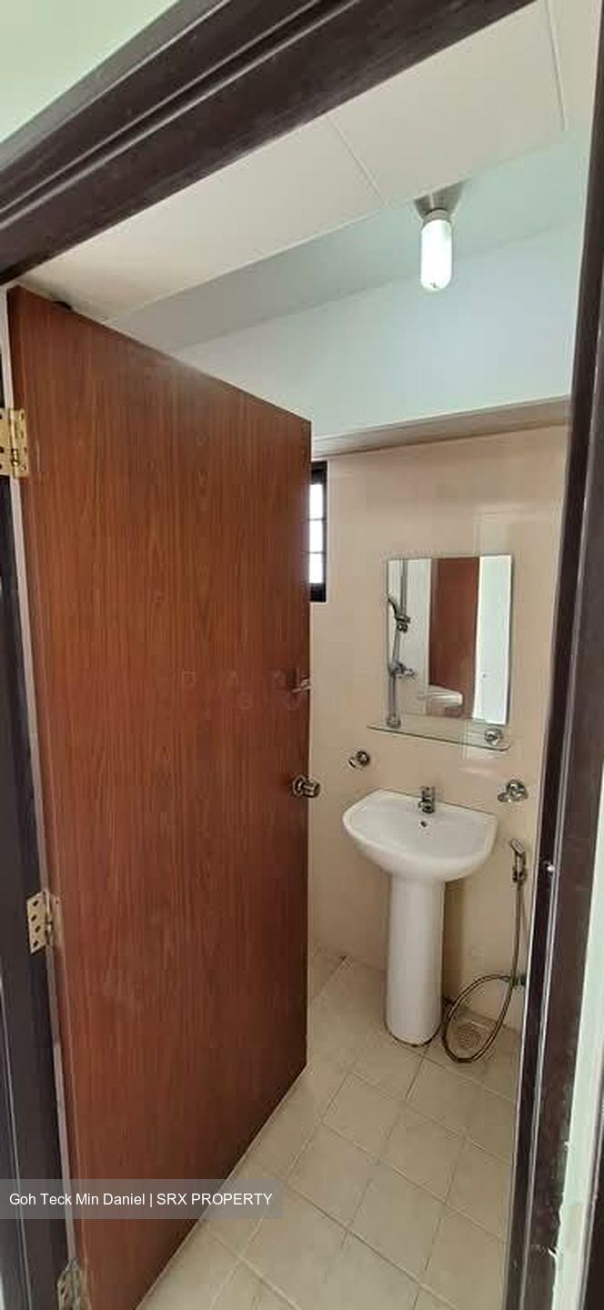 Blk 220B Linear Green @ Bedok (Bedok), HDB 4 Rooms #574565621